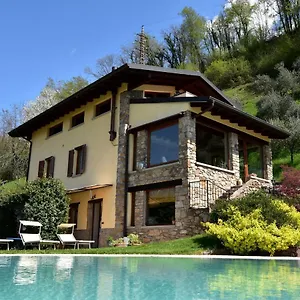  Apartment In With Pool Garden And View