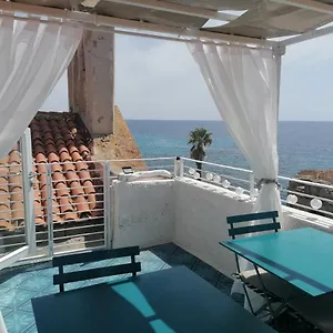 https://buona-onda-vista-mare.hotelsalgherosardinia.com