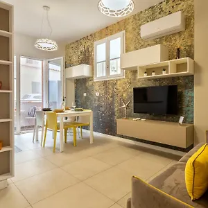 https://luxury-sofia-home-alghero.hotelsalgherosardinia.com